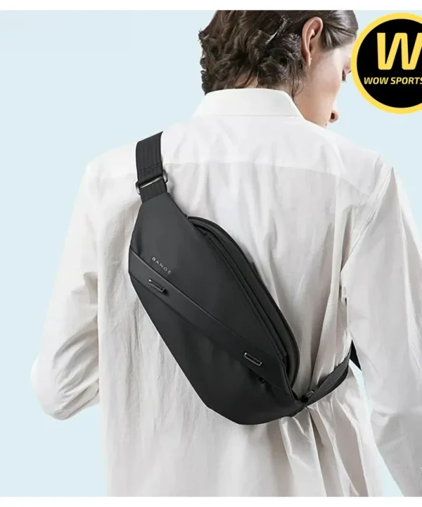 Túi Đeo Chéo BANGE ZING - Kháng Nước Cao Cấp Chính Hãng 11 Túi Đeo Chéo Thiết Kế Nhỏ Gọn, Siêu Nhẹ BANGE ZING chính hãng TOMTOC - Ảnh 4