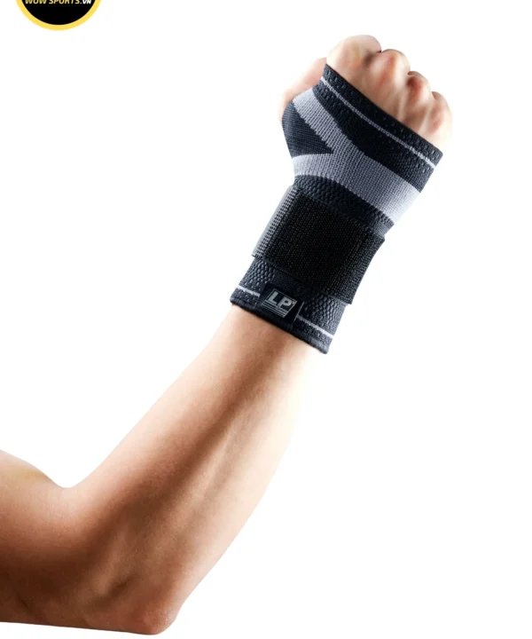 Băng Cổ Tay Hỗ Trợ Lực Nén Và Tăng Sức Nắm X-TREMUS 130XT - LP Support chính hãng góc chụp 2 – WOWSPORTS.VN